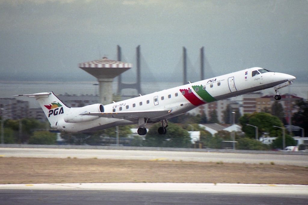 CS-TPJ (145036) 1997 Embraer ERJ-145EP