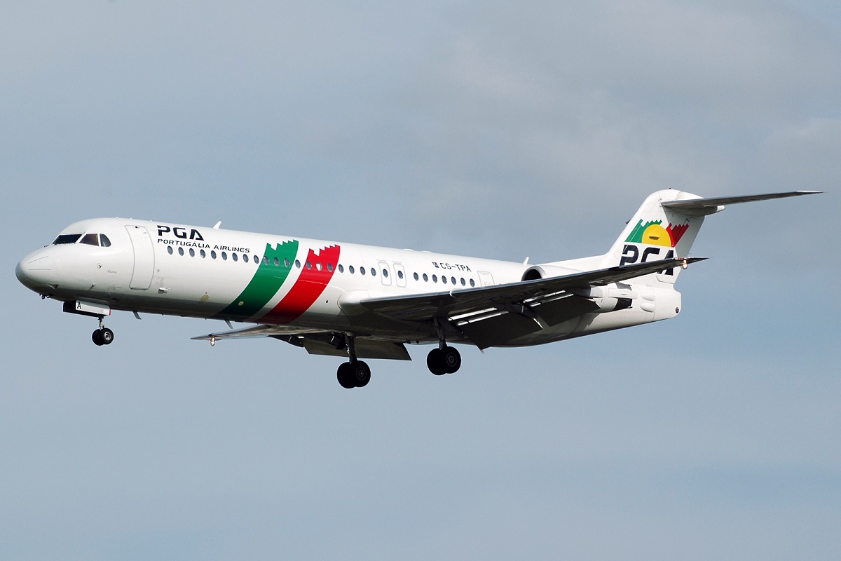 CS-TPA (11257) 1989 Fokker 100
