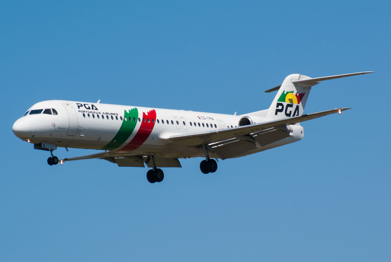 CS-TPA · Fokker 100 · (OPO / LPPR)