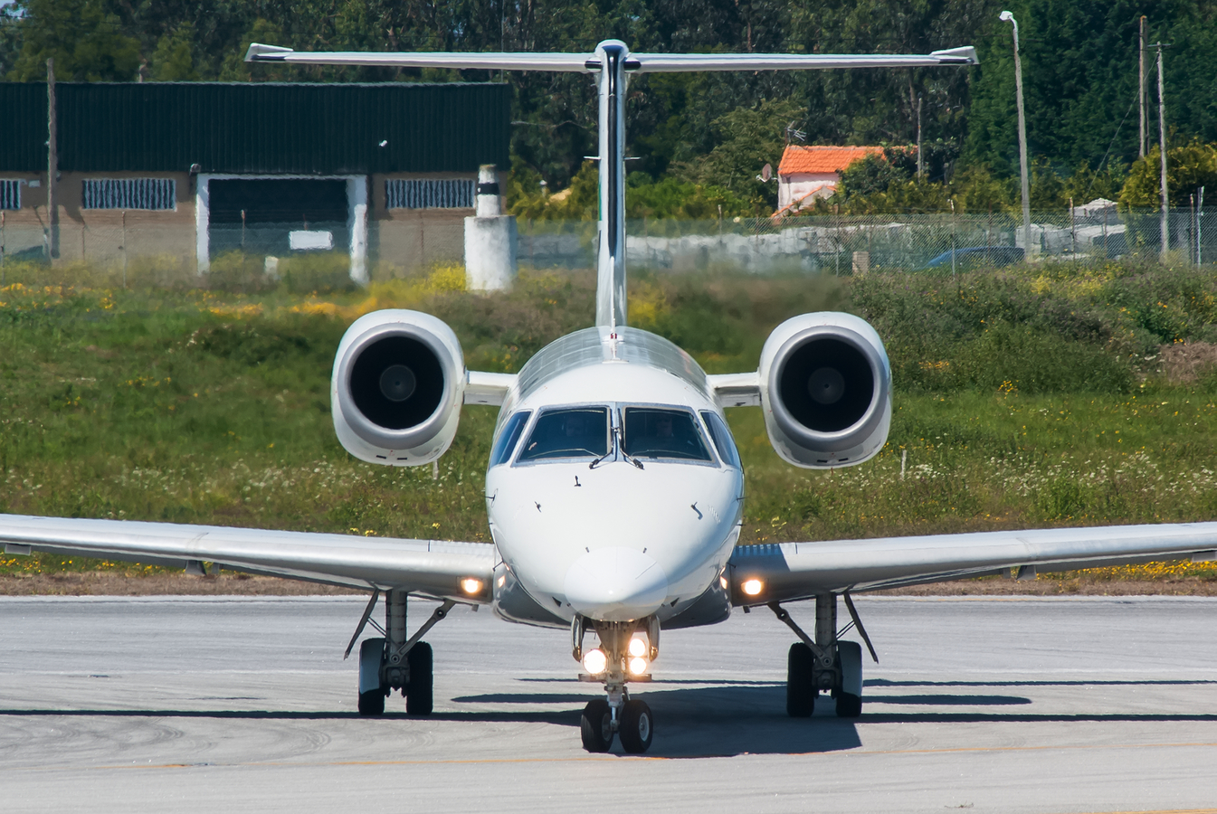 CS-TPM (145095) 1998 Embraer ERJ-145EP