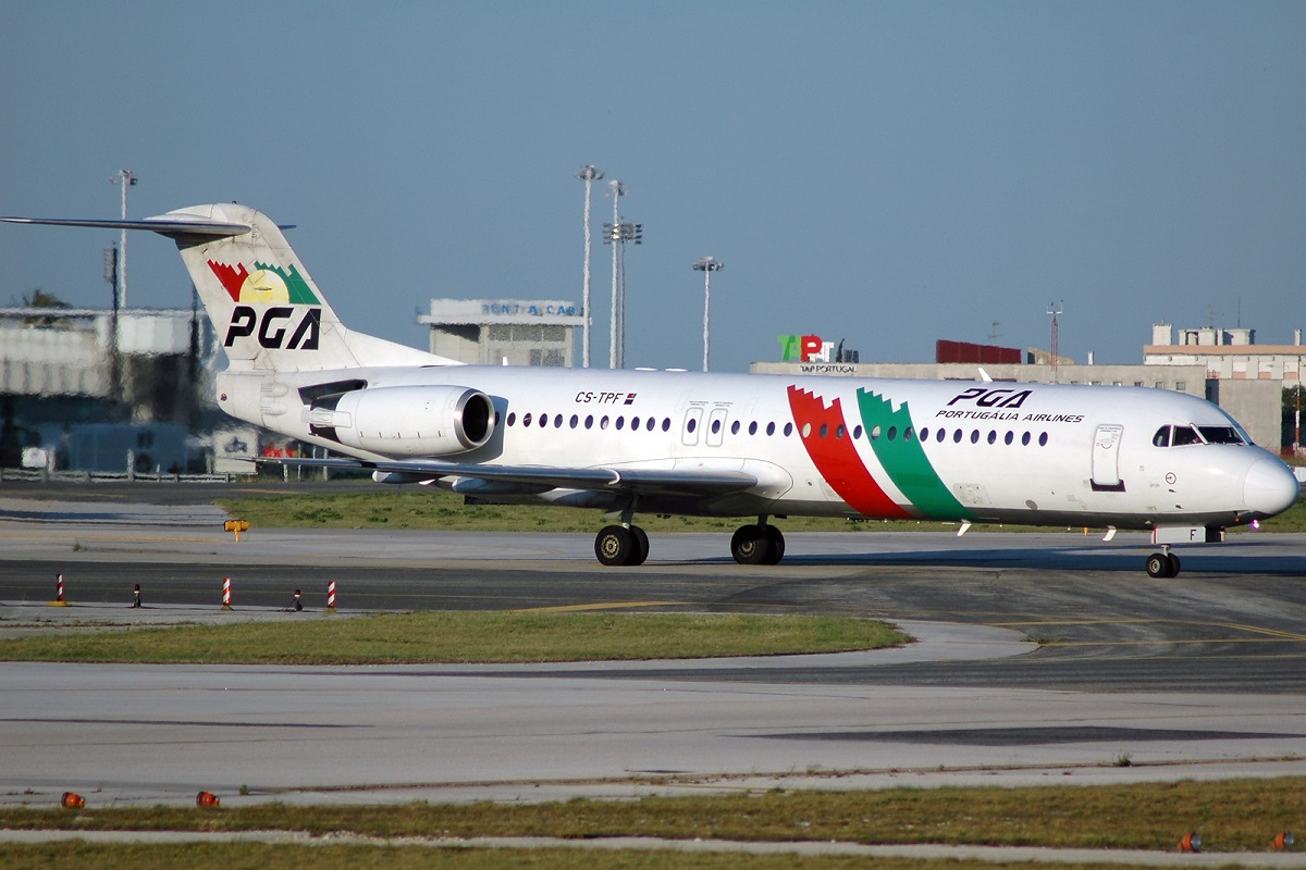 CS-TPF (11258) 1989 Fokker 100