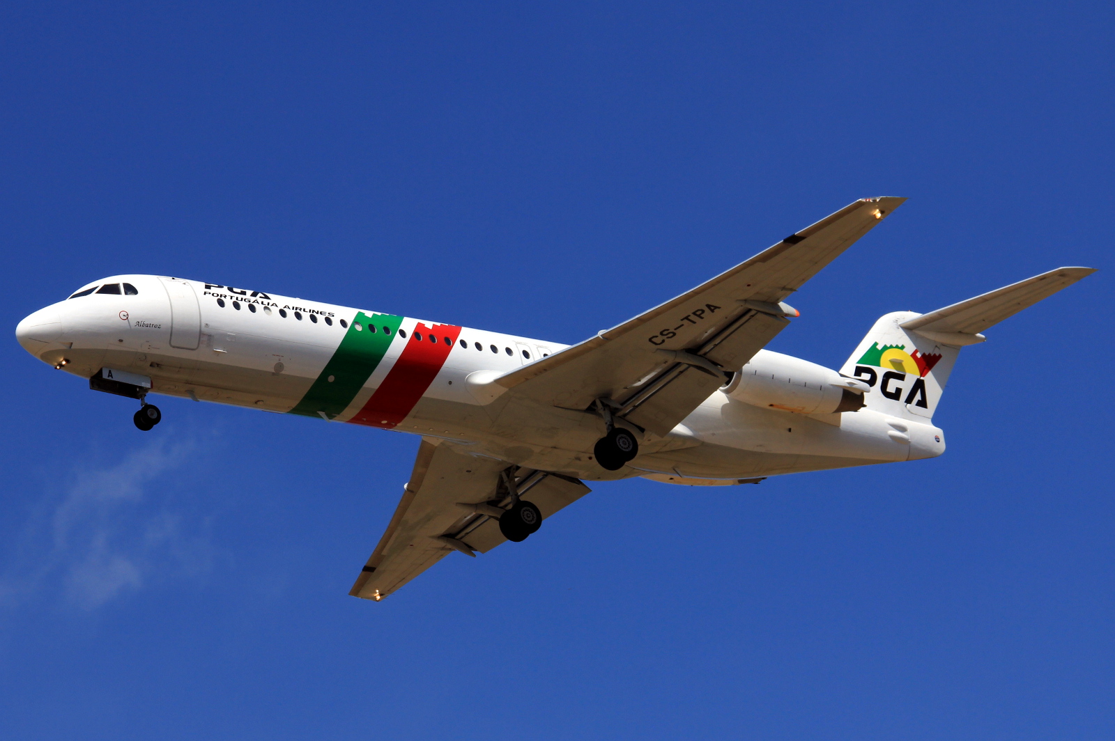 CS-TPA (11257) 1989 Fokker 100