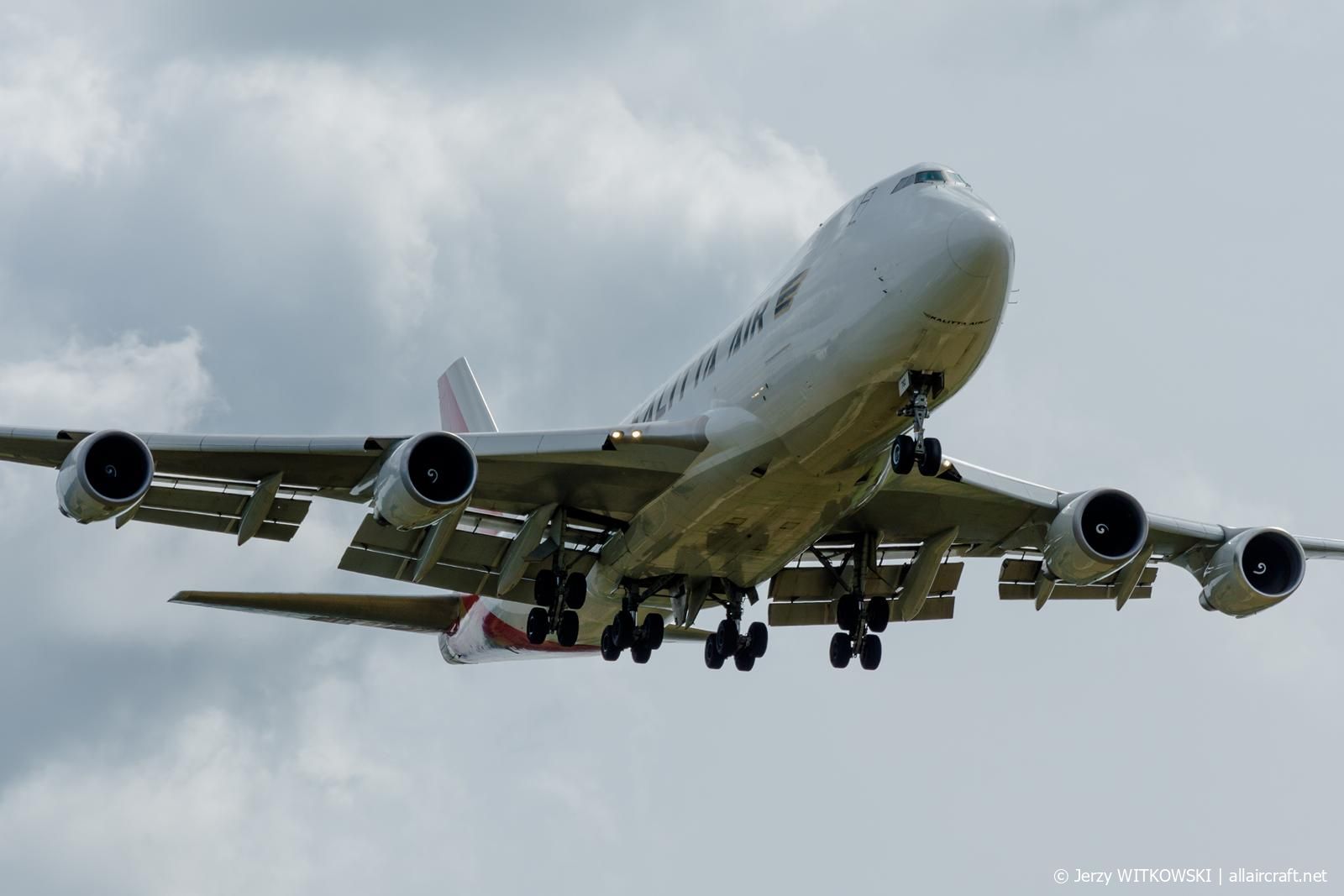 N702CK (26411) 2000 Boeing 747-4B5F