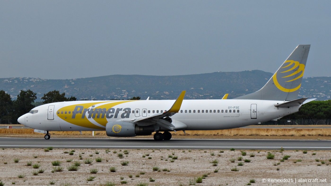 OY-PSE (30664) 2000 Boeing 737-809 WL