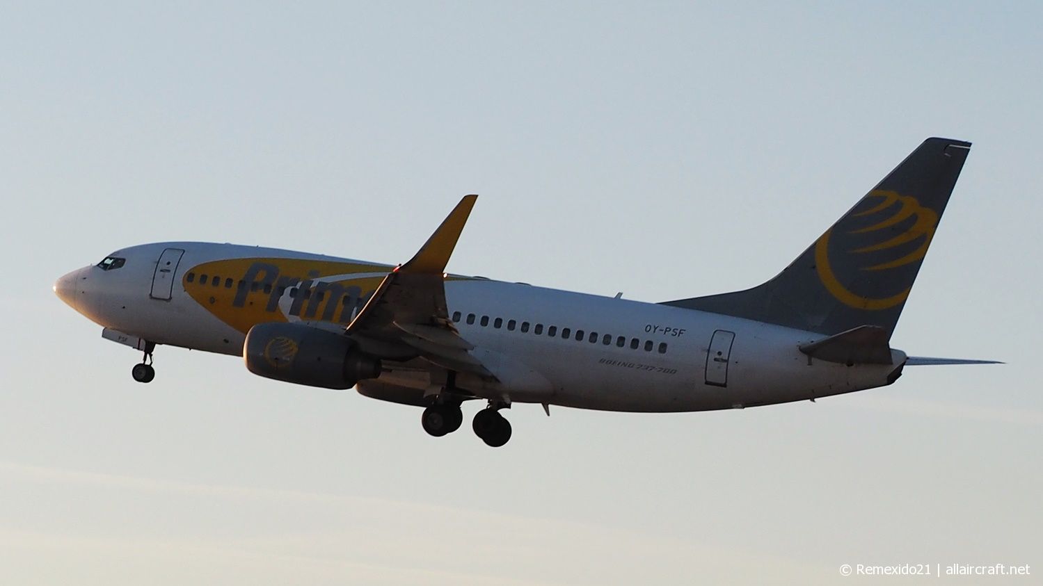 OY-PSF · Boeing 737-7Q8(WL) · (FAO / LPFR)