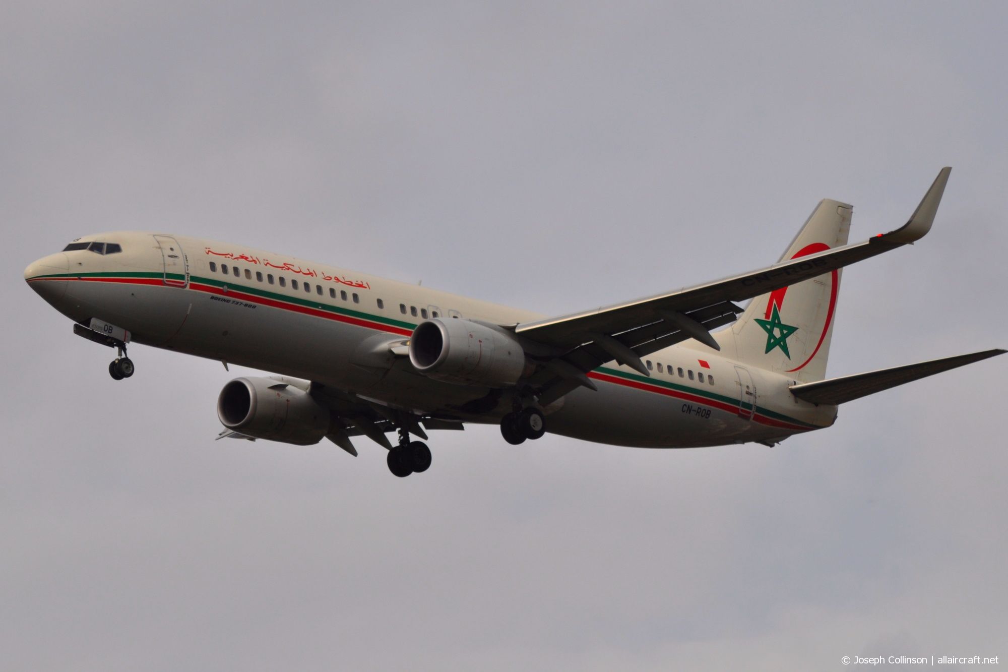 CN-ROB (33060) 2005 Boeing 737-8B6 WL