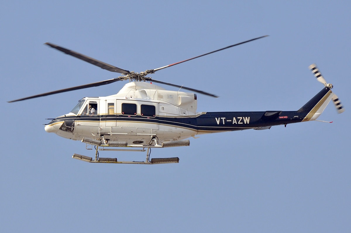 VT-AZW · Bell 412 · (VAJJ)