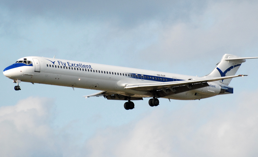 SE-DJF · McDonnell Douglas MD-83 · (CPH / EKCH)