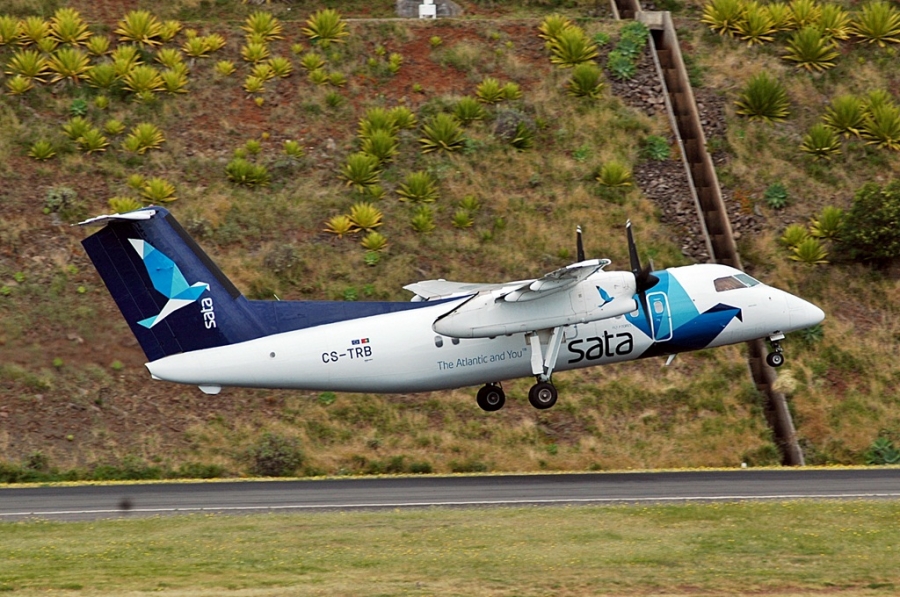 CS-TRB · Bombardier Dash 8-Q202 · (FNC / LPMA)