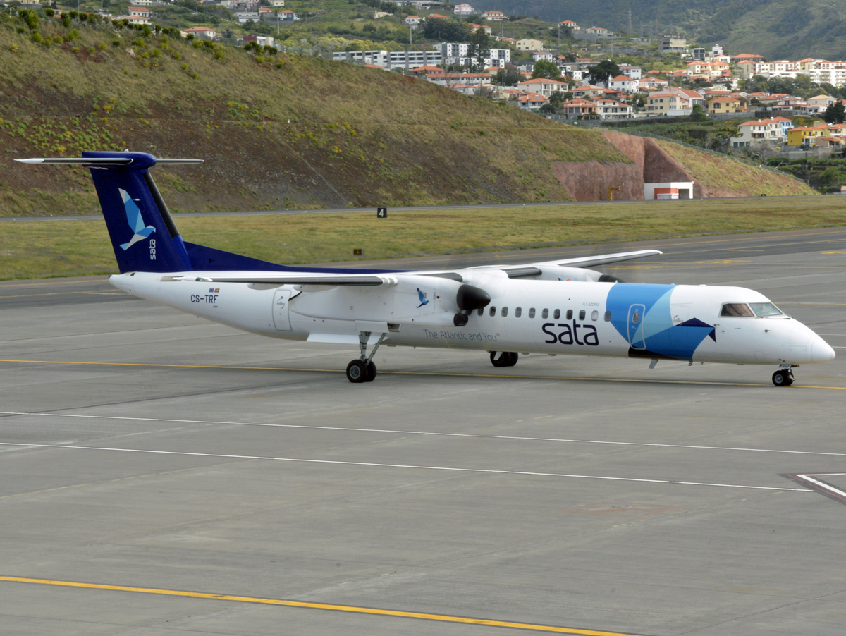 CS-TRF · Bombardier Dash 8-Q402 · (FNC / LPMA)