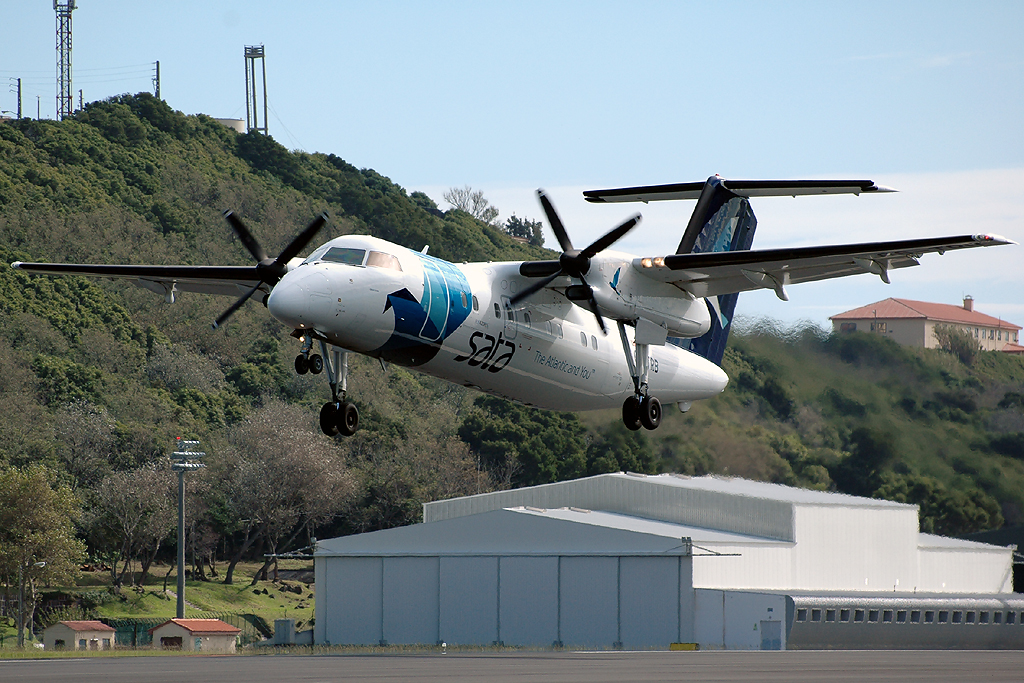 CS-TRB (476) 1997 Bombardier Dash 8-Q202