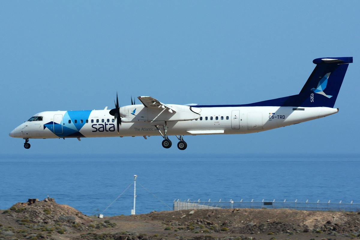 CS-TRD · Bombardier Dash 8-Q402 · (LPA / GCLP)