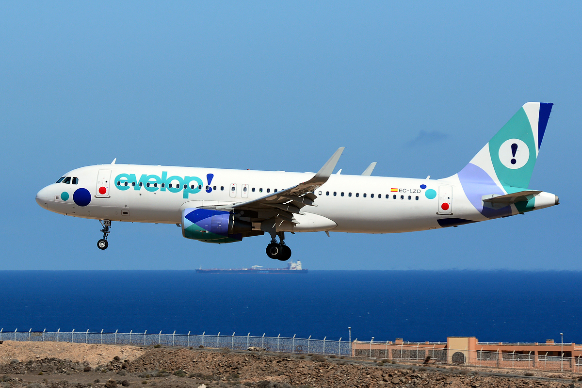 EC-LZD · Airbus A320-214(WL) · (LPA / GCLP)
