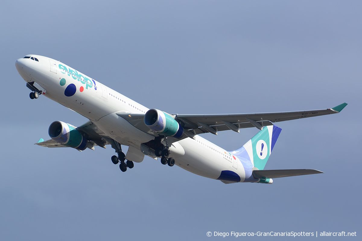 EC-MII (1691) 2015 Airbus A330-343