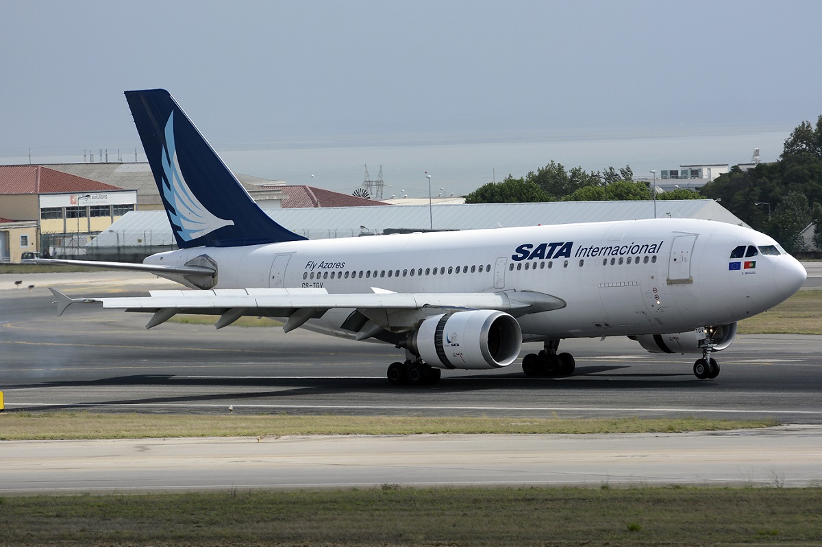 CS-TGV (651) 1992 Airbus A310-304