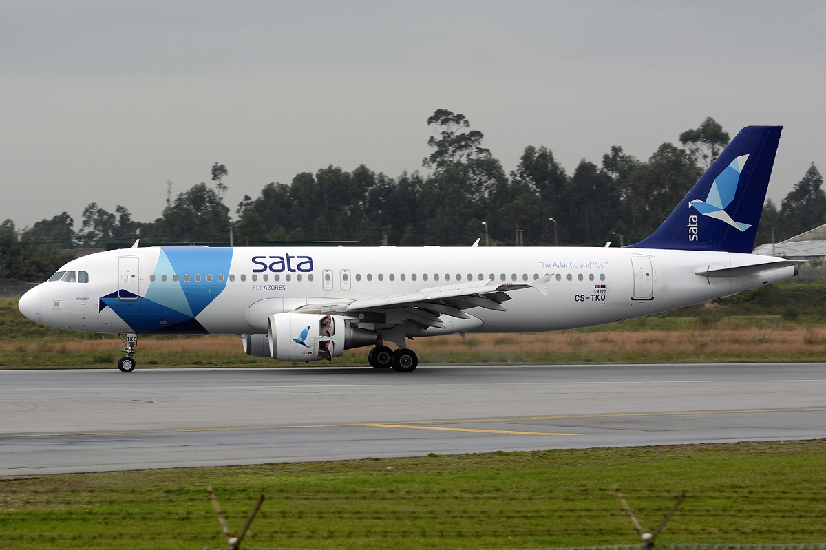 CS-TKO (3891) 2009 Airbus A320-214