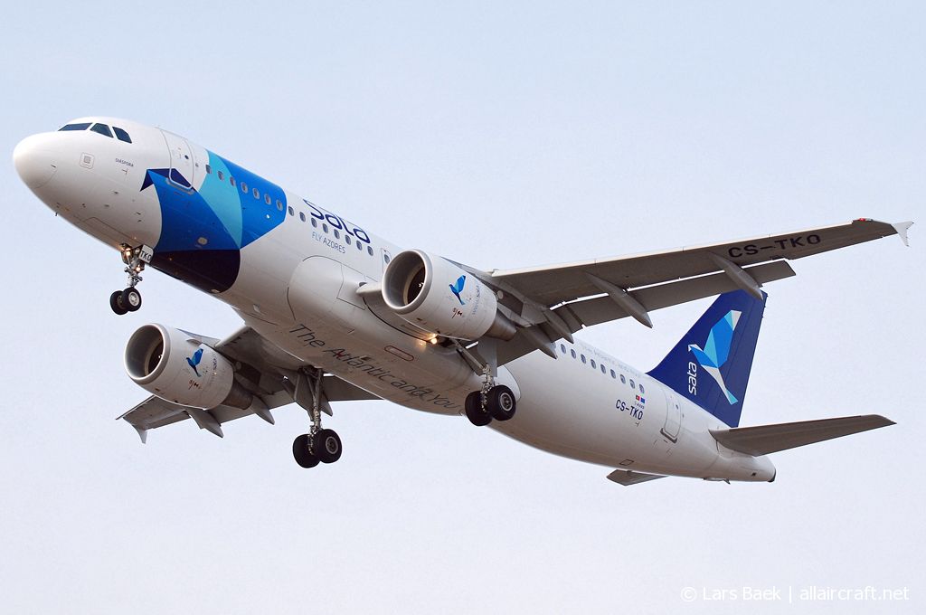 CS-TKO (3891) 2009 Airbus A320-214