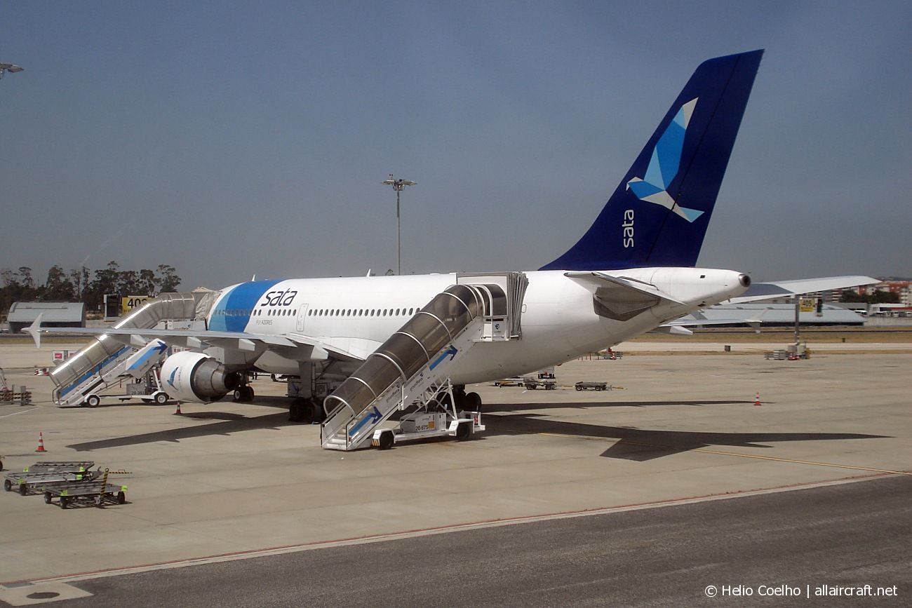 CS-TKN · Airbus A310-325 · (LIS / LPPT)