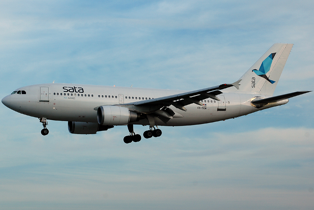 CS-TKM · Airbus A310-304 · (LIS / LPPT)