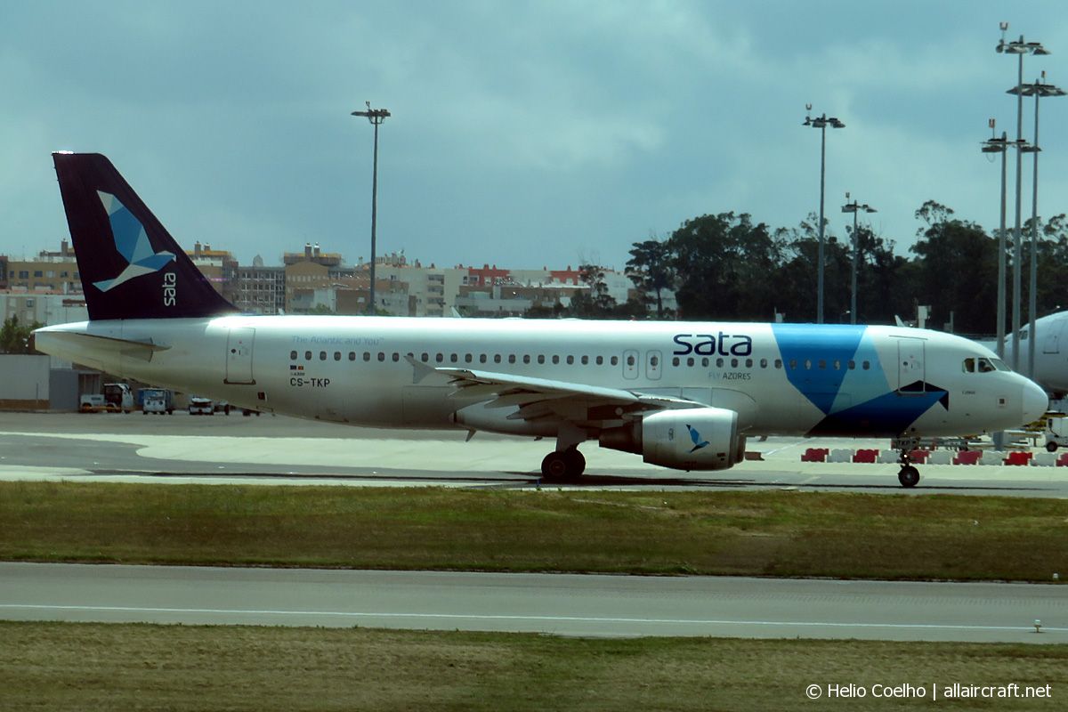 CS-TKP · Airbus A320-214 · (LIS / LPPT)