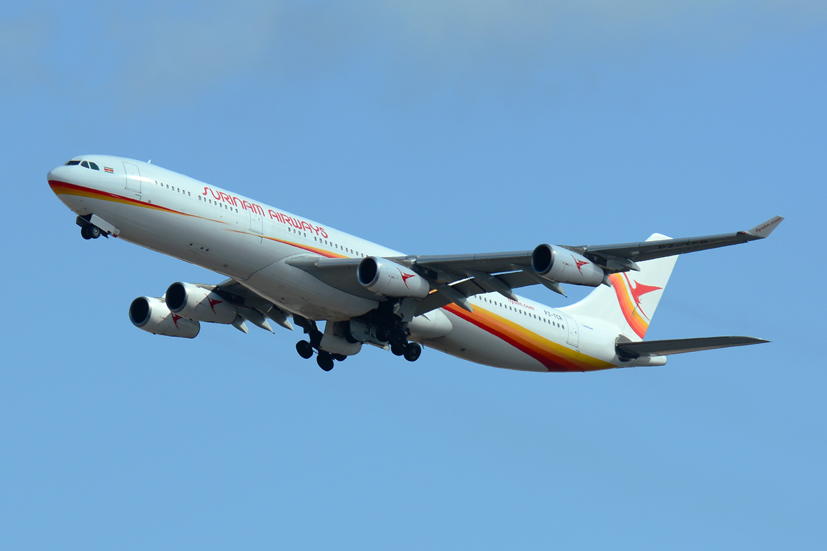 PZ-TCR (242) 1998 Airbus A340-313