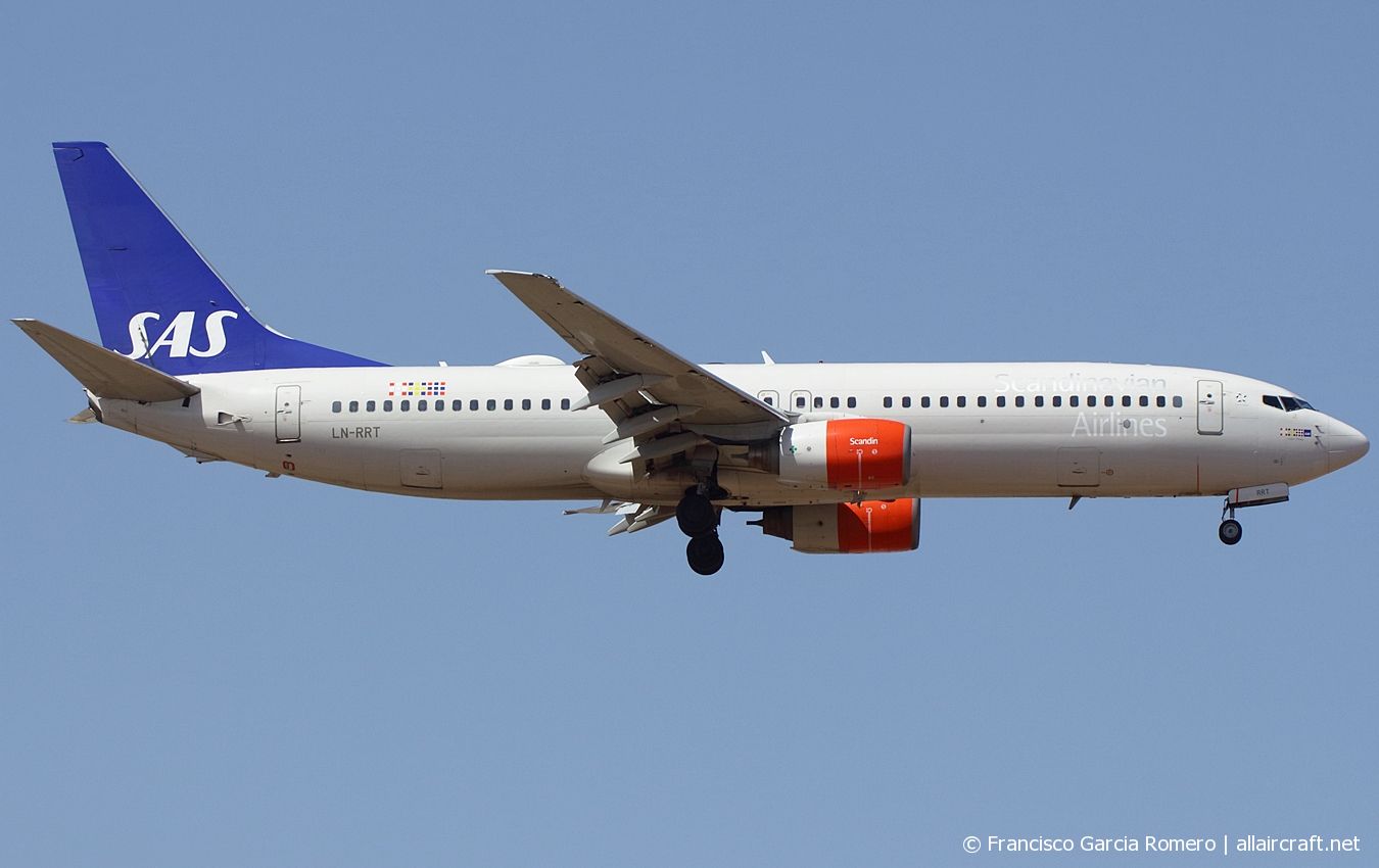 LN-RRT · Boeing 737-883 · (LPA / GCLP)