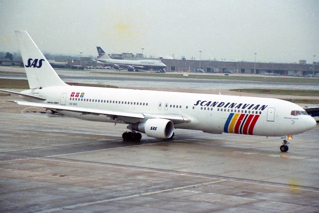 SE-DKO · Boeing 767-383/ER · (LHR / EGLL)