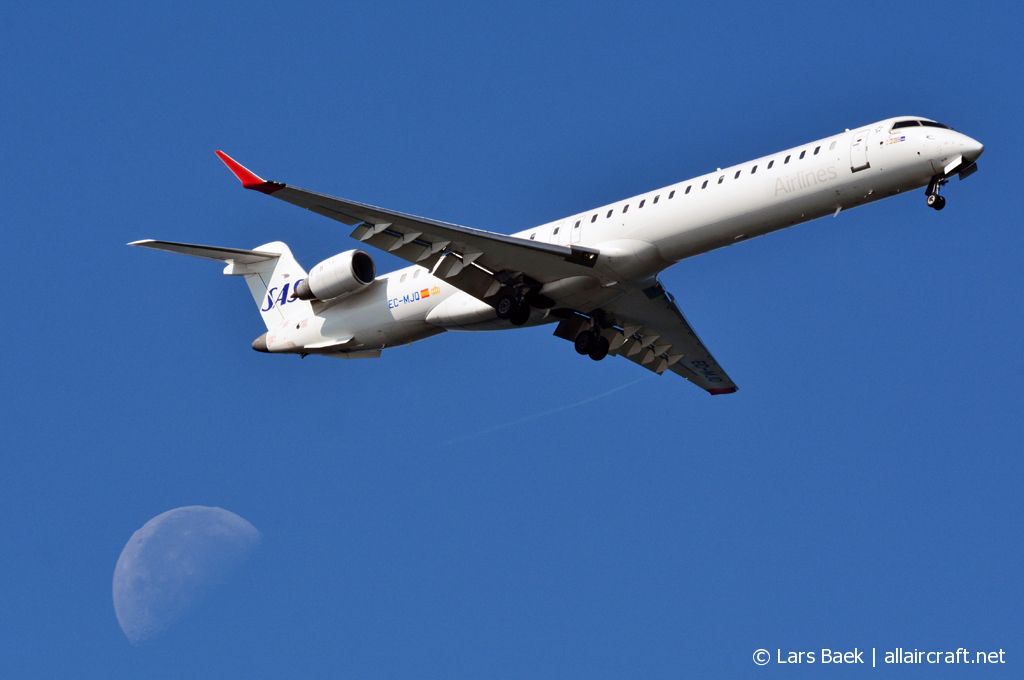 EC-MJQ · Bombardier CRJ-1000 · (CPH / EKCH)