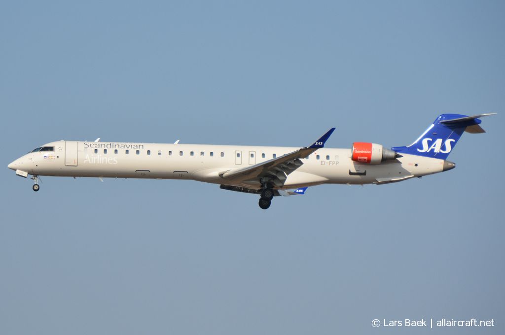 EI-FPP (15435) 2017 Bombardier CRJ-900LR