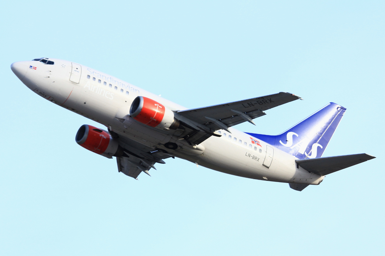LN-BRX (25797) 1993 Boeing 737-505