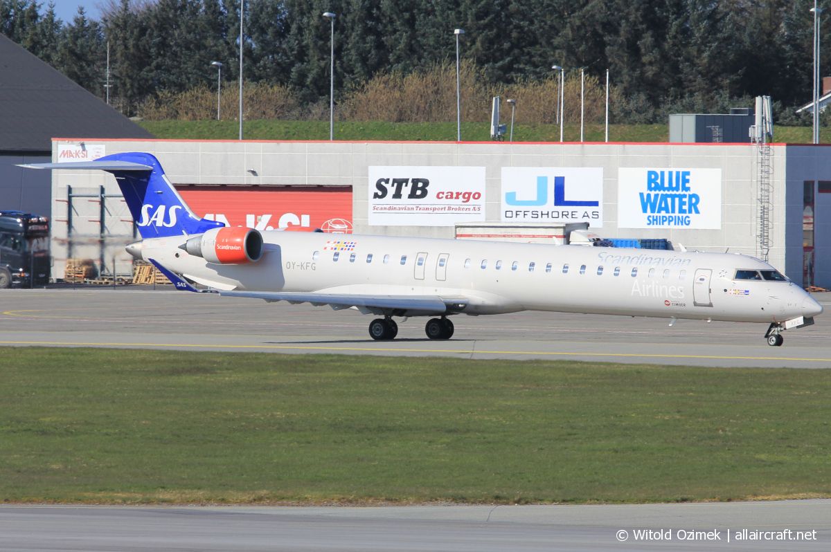 OY-KFG (15237) 2009 Bombardier CRJ-900