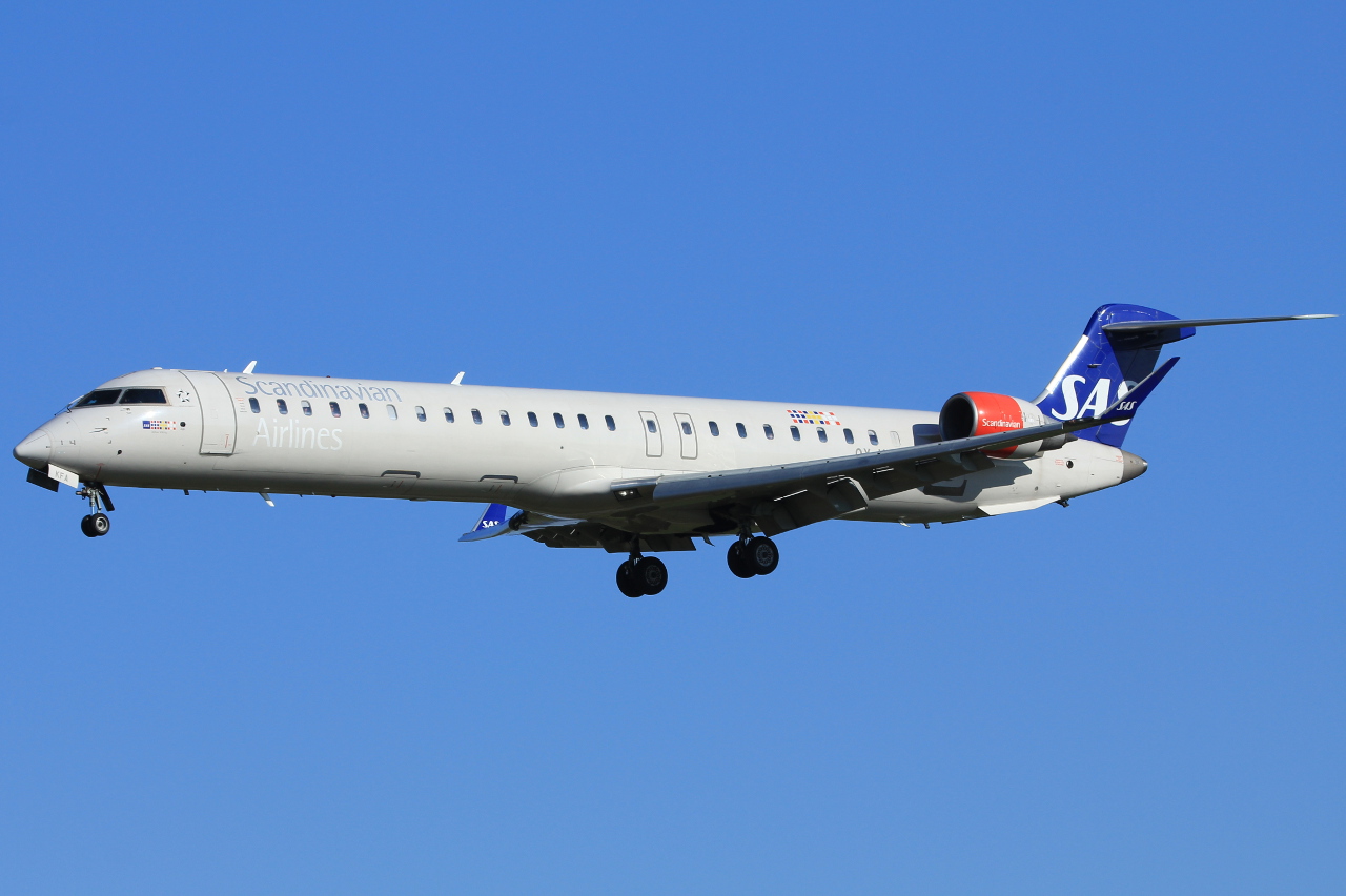 OY-KFA · Bombardier CRJ-900ER · (SVG / ENZV)