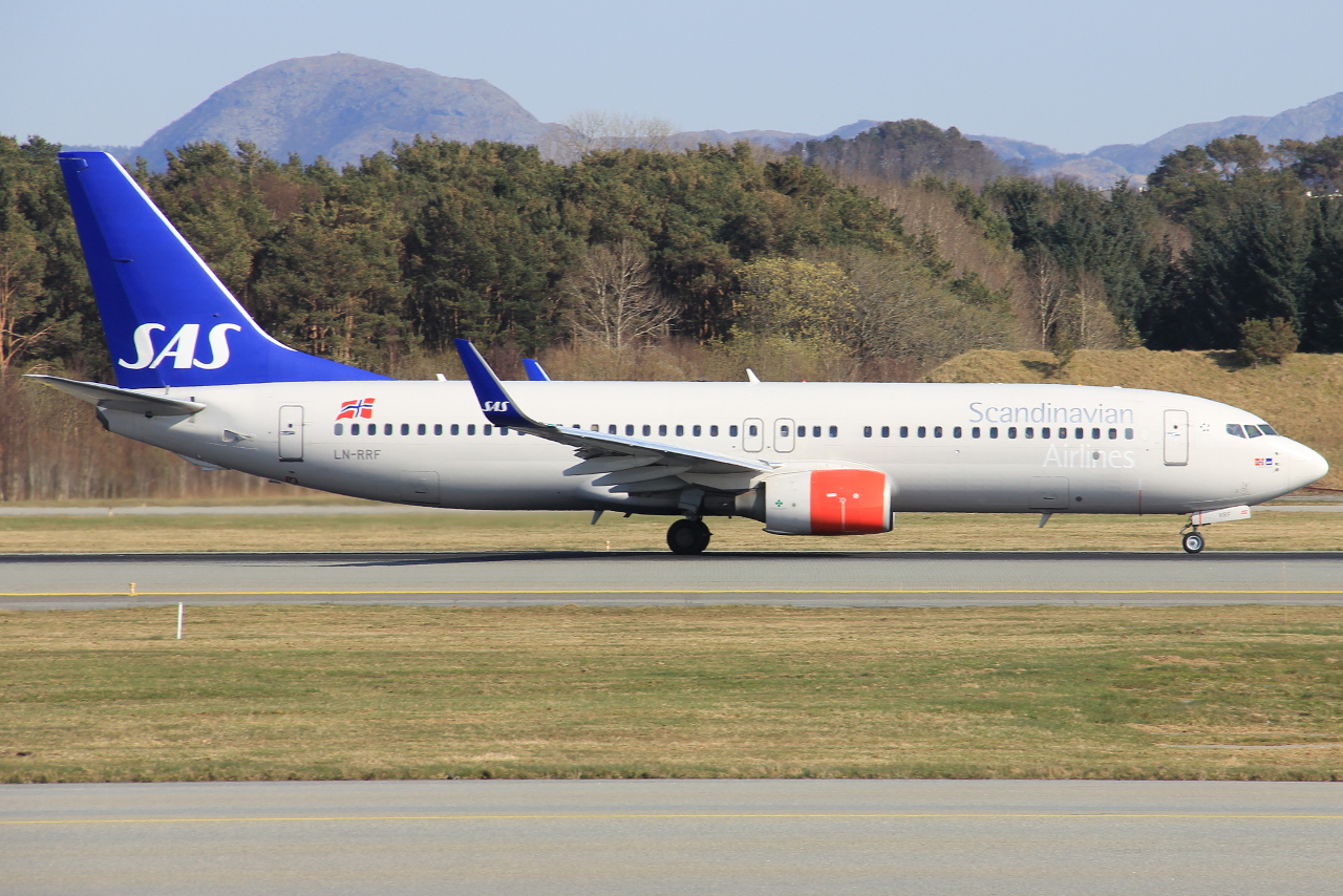 LN-RRF (35707) 2008 Boeing 737-85P(WL)
