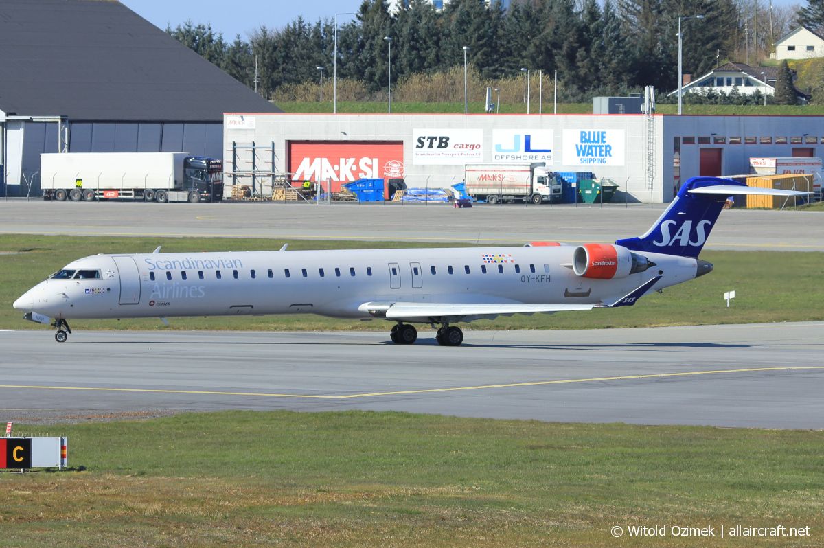 OY-KFH (15240) 2009 Bombardier CRJ-900 LR
