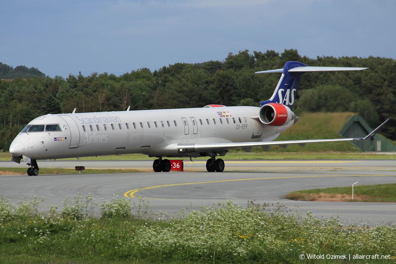 OY-KFF · Bombardier CRJ-900 · (SVG / ENZV)