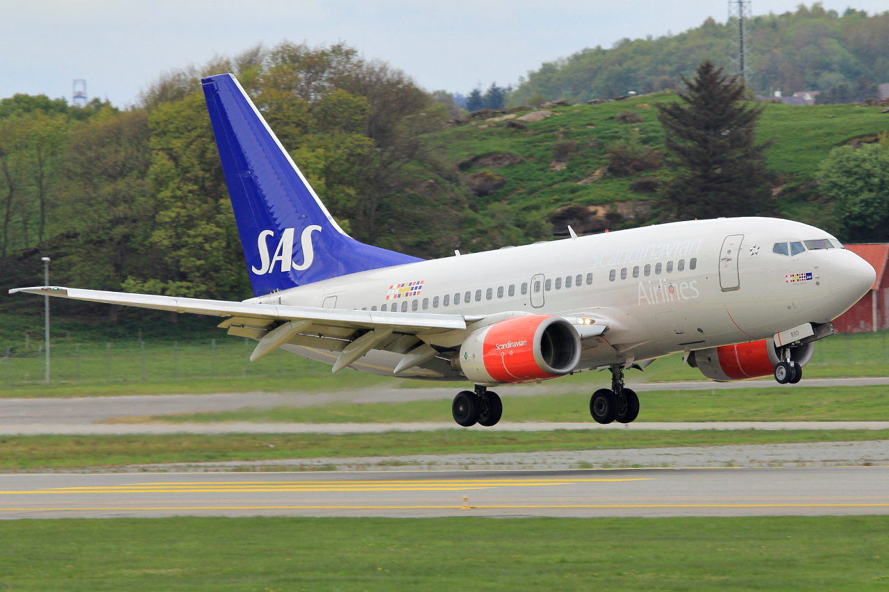 LN-RRG · Boeing 737-85P · (SVG / ENZV)