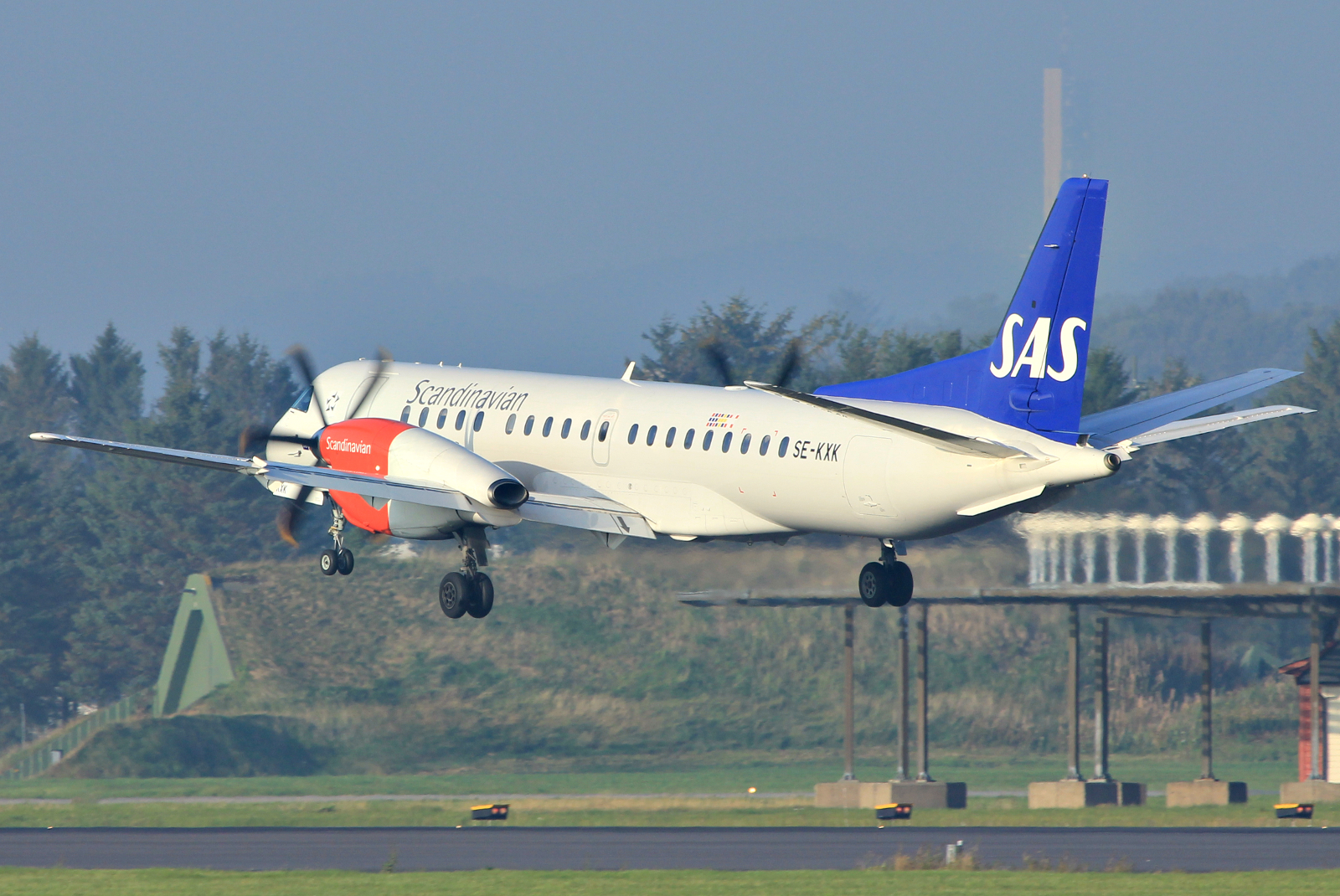 SE-KXK · Saab 2000 · (SVG / ENZV)