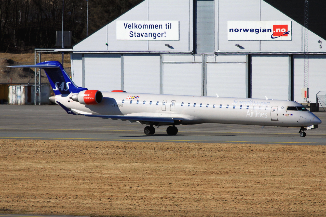 OY-KFK · Bombardier CRJ-900LR · (SVG / ENZV)