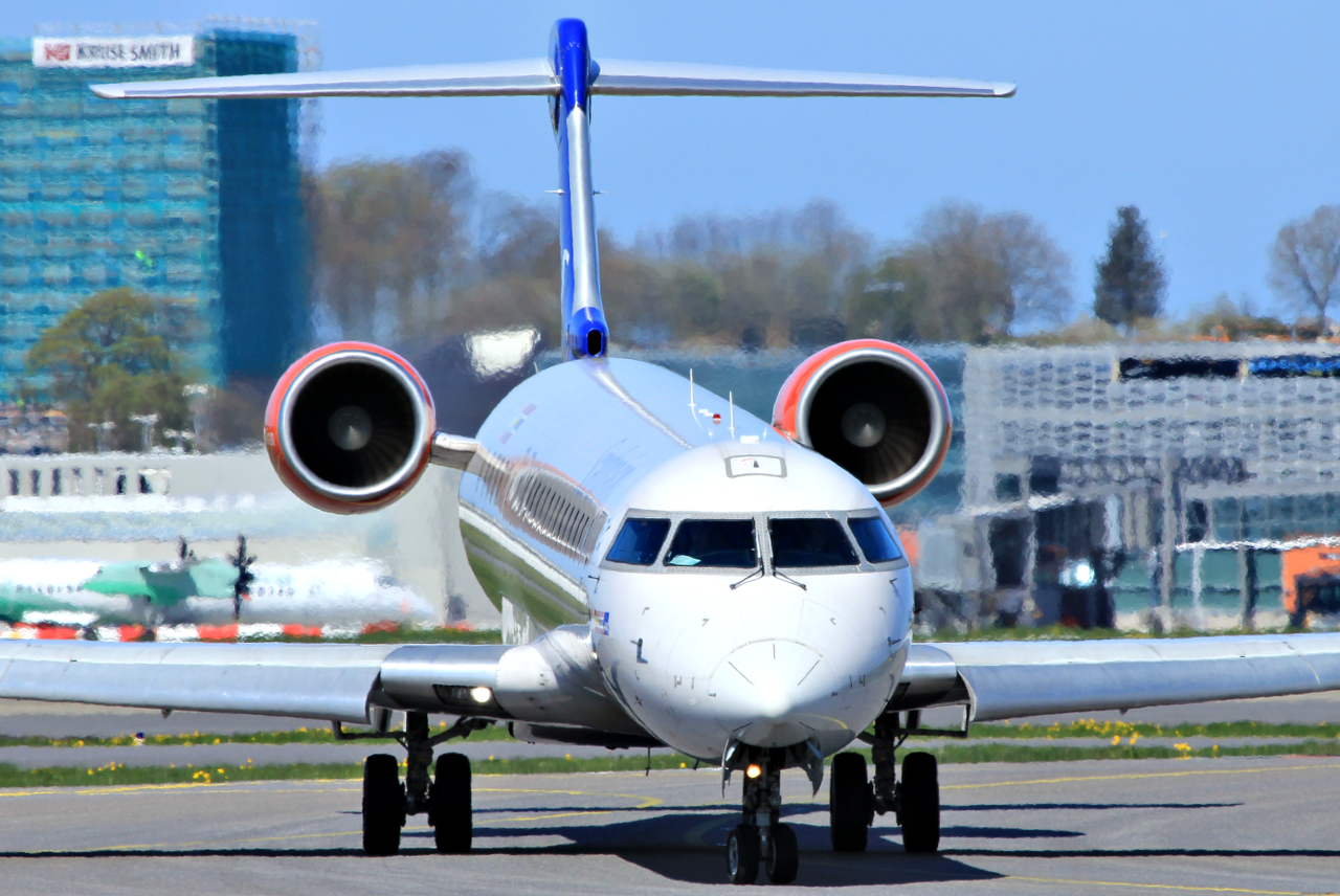 OY-KFF · Bombardier CRJ-900 · (SVG / ENZV)