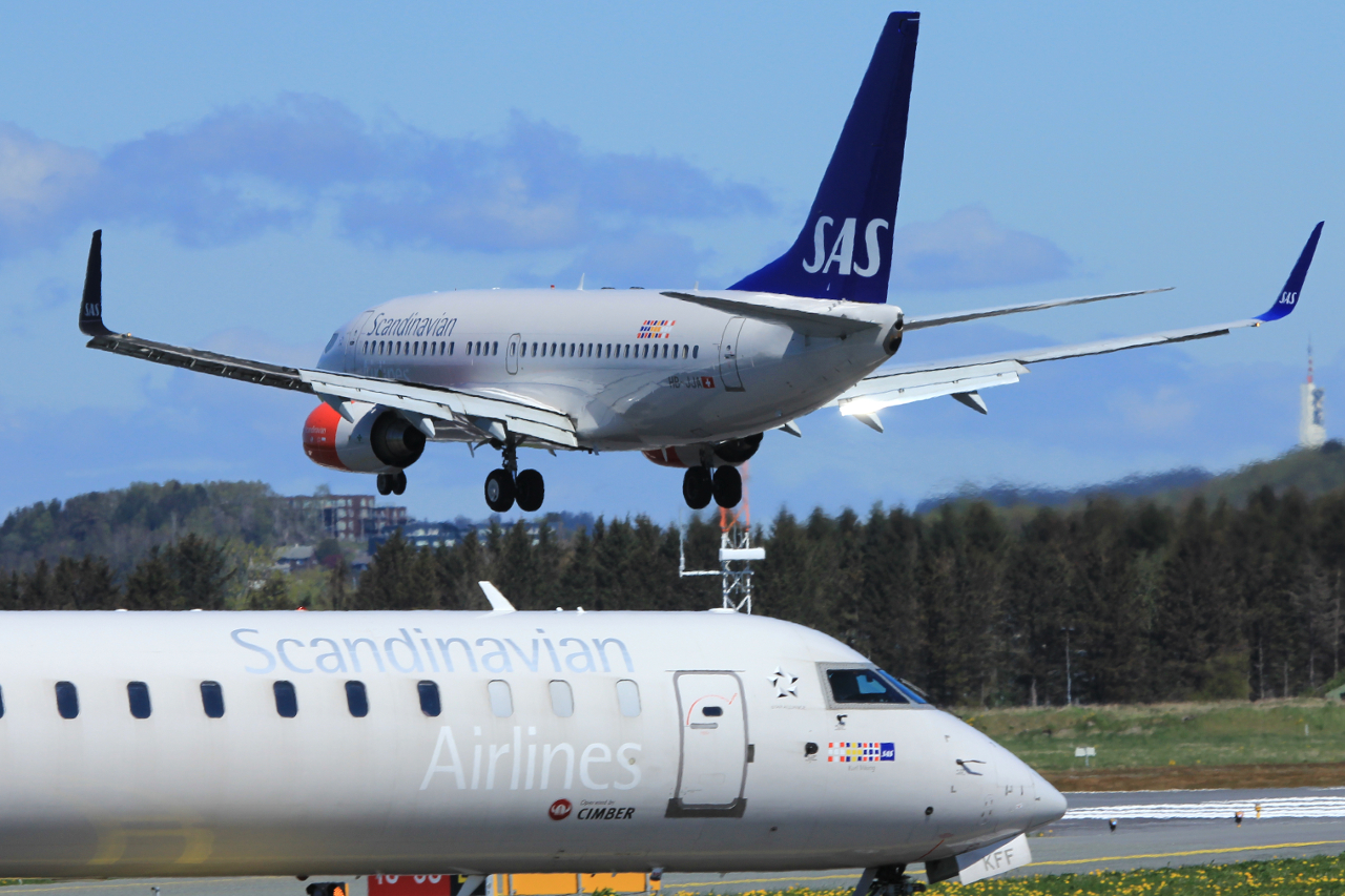 HB-JJA (34303) 2005 Boeing 737-7AK BBJ