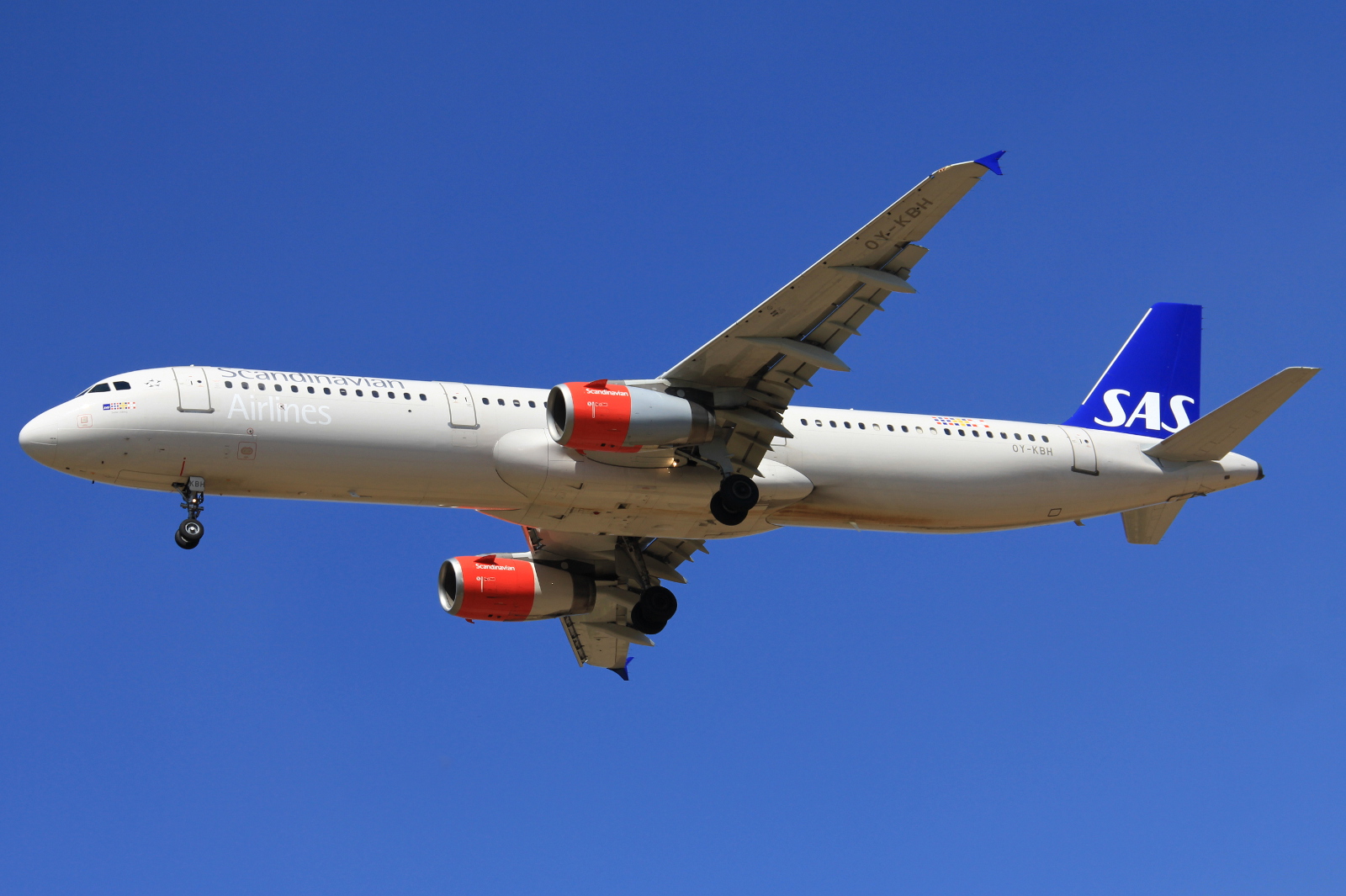 OY-KBH · Airbus A321-232 · (FCO / LIRF)