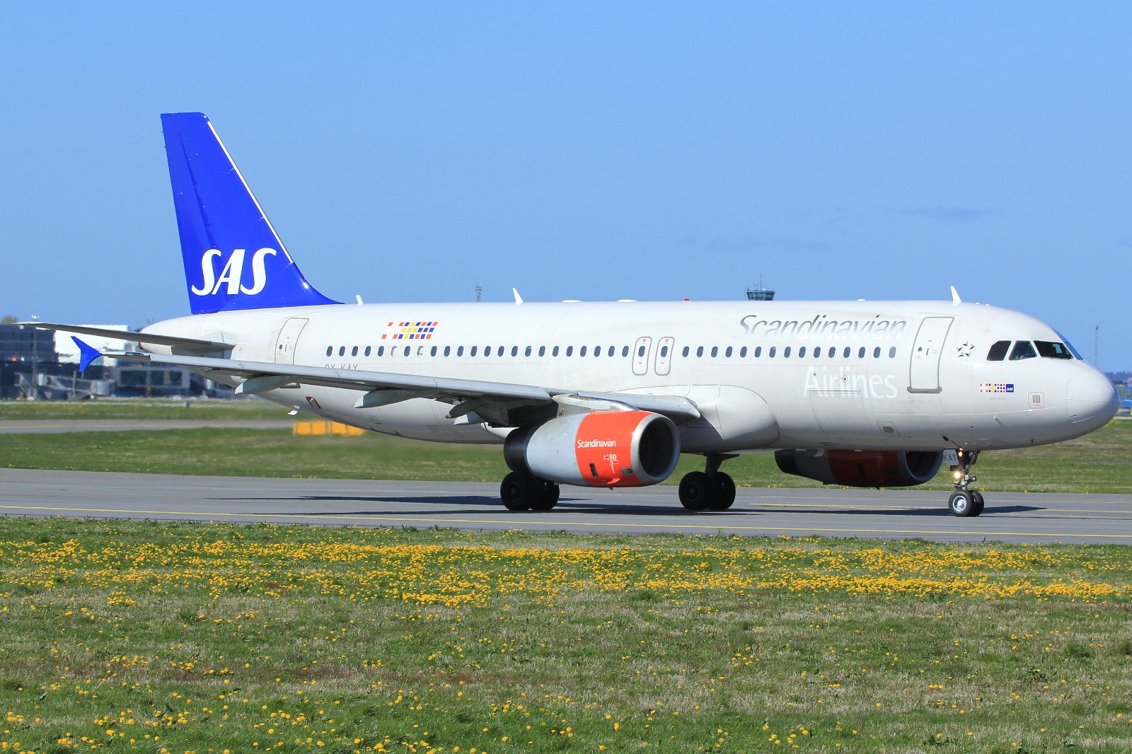 OY-KAY · Airbus A320-232 · (SVG / ENZV)