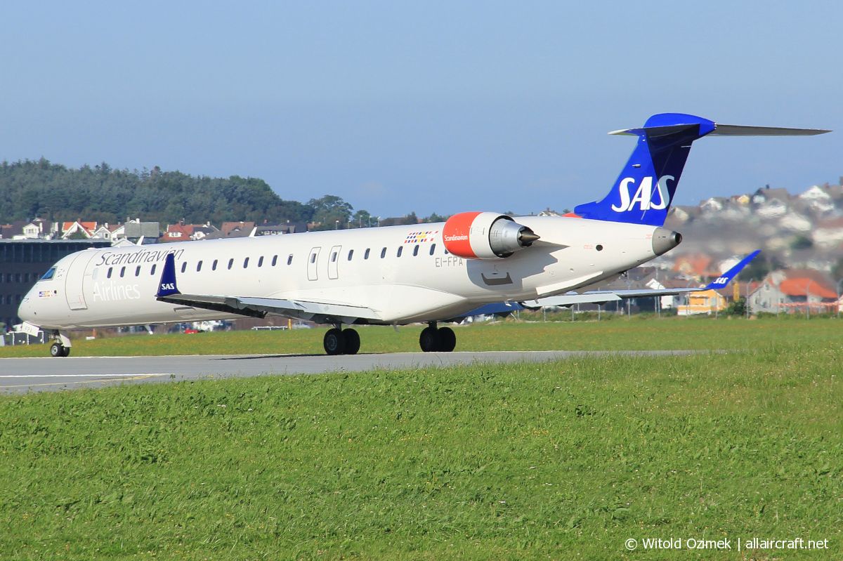 EI-FPA · Bombardier CRJ-900LR · (SVG / ENZV)