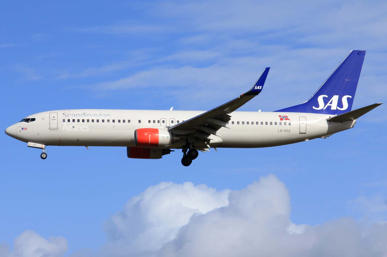 LN-RRE · Boeing 737-85P(WL) · (SVG / ENZV)