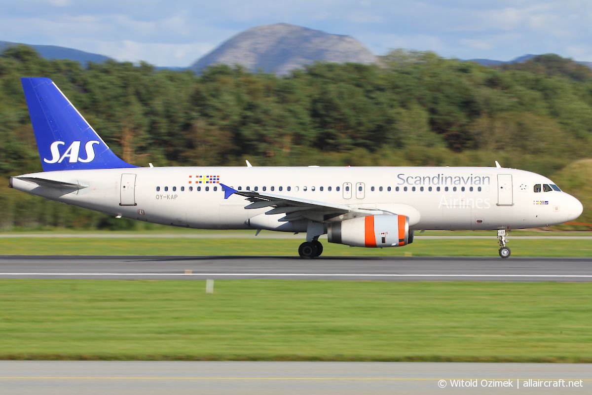 OY-KAP (cn 3086) Airbus A320-232