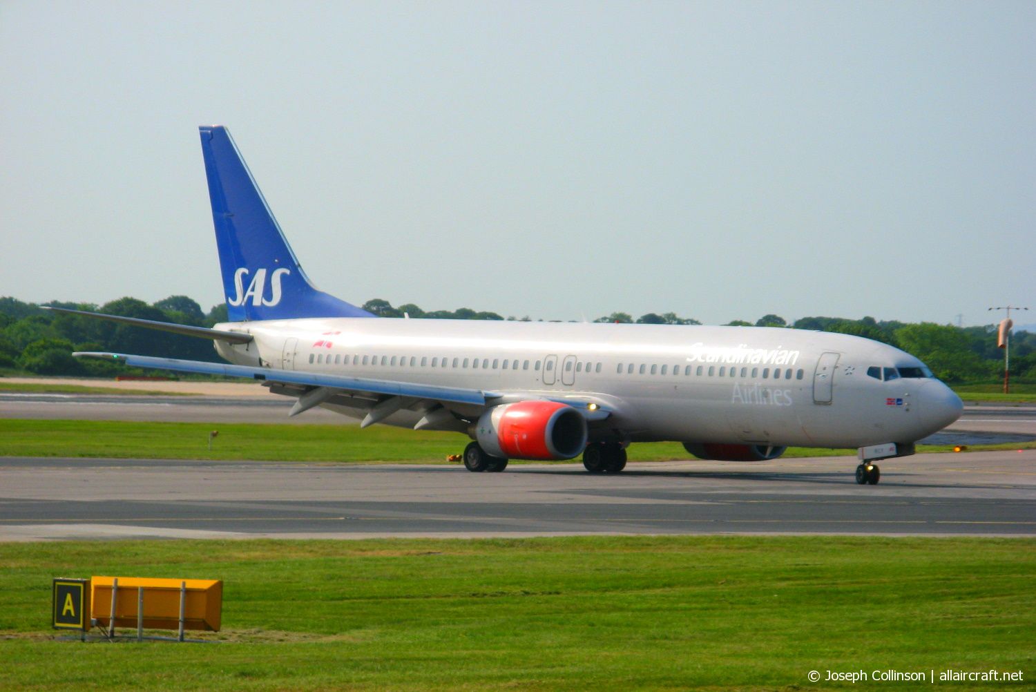 LN-RCY · Boeing 737-883 · (MAN / EGCC)