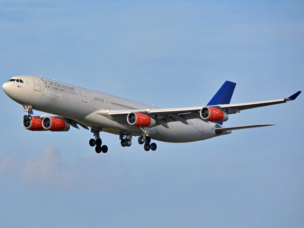 LN-RKP · Airbus A340-313 · (CPH / EKCH)