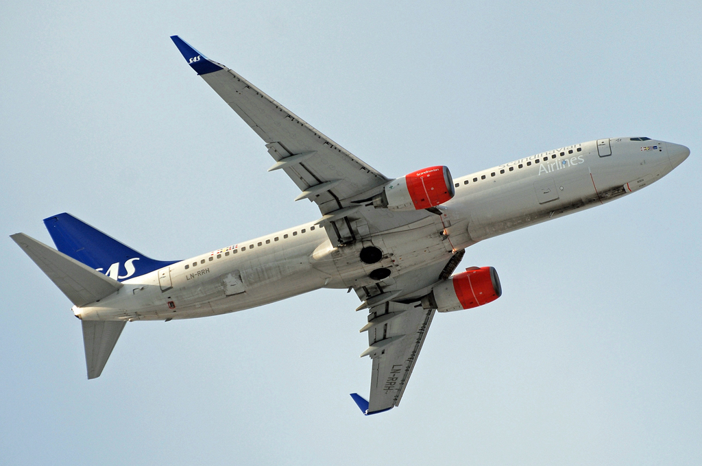 LN-RRH · Boeing 737-883(WL) · (CPH / EKCH)