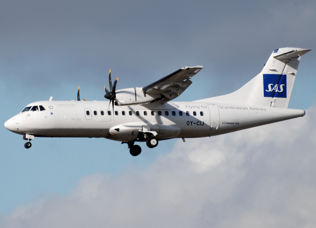 OY-CIJ · ATR-42-500 · (CPH / EKCH)