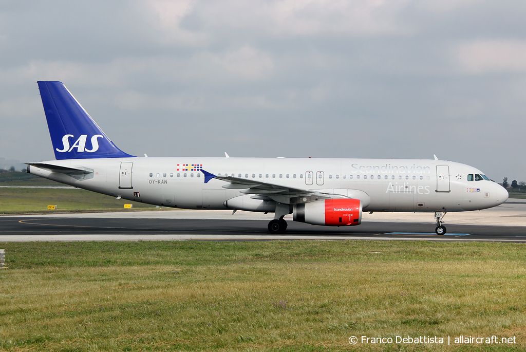 OY-KAN · Airbus A320-232 · (MLA / LMML)